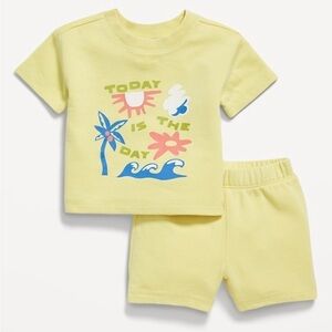 Old Navy French-Terry Yellow Graphic Tee and Shorts Set size 12-18 months unisex